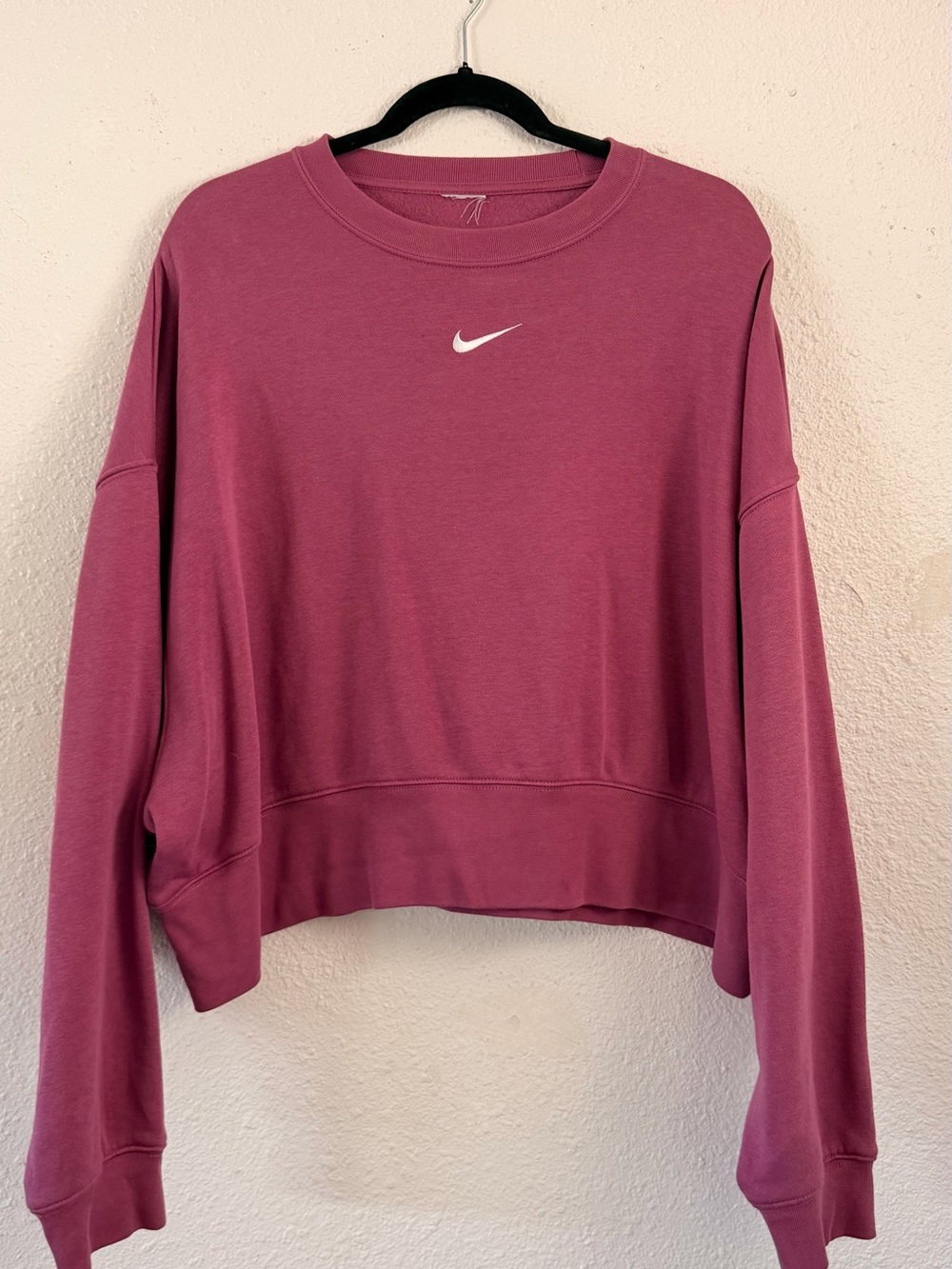 Nike Women's Cropped Crew Sweatshirt - Mauve